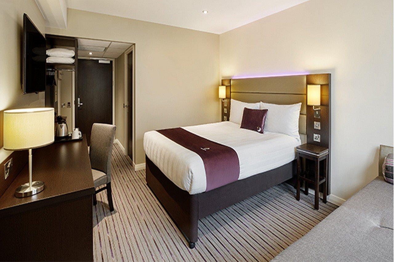 Premier Inn London City - Aldgate エクステリア 写真