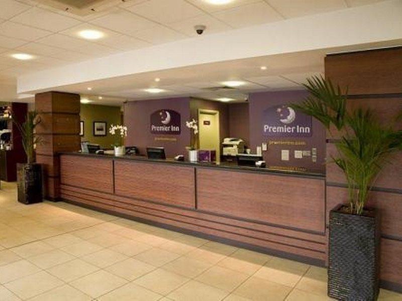 Premier Inn London City - Aldgate エクステリア 写真